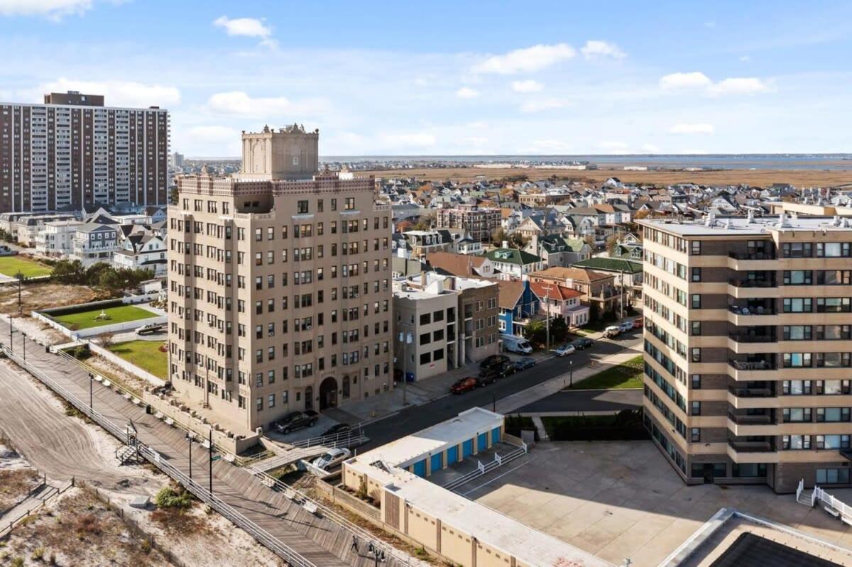 Modern 4Br 2Ba Apt Steps To The Beach Open Living Atlantic City Extérieur photo