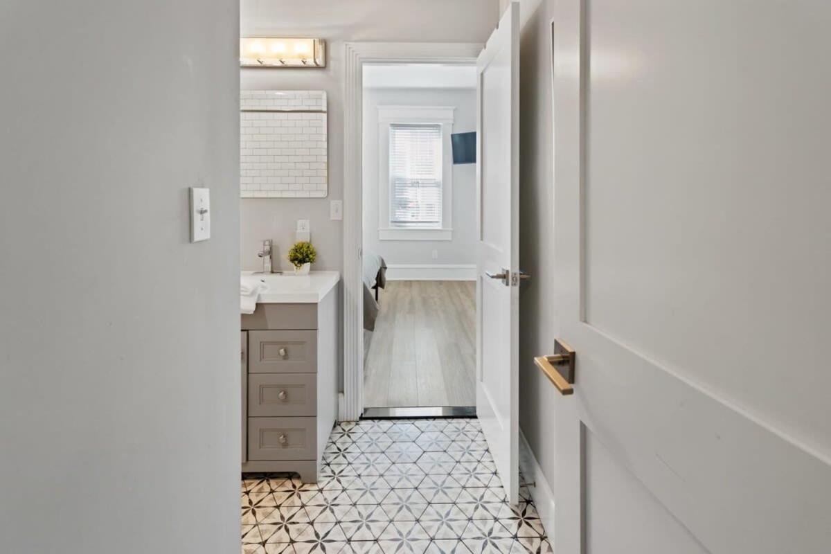 Modern 4Br 2Ba Apt Steps To The Beach Open Living Atlantic City Extérieur photo