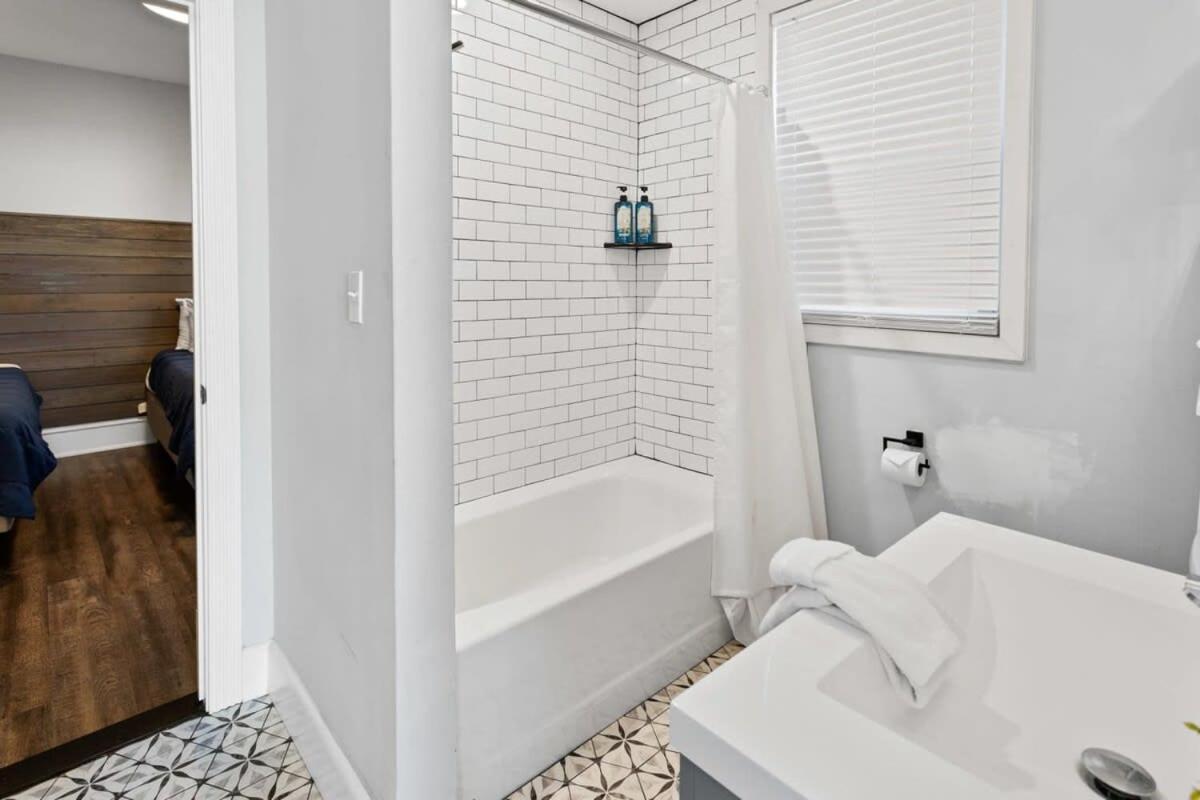 Modern 4Br 2Ba Apt Steps To The Beach Open Living Atlantic City Extérieur photo